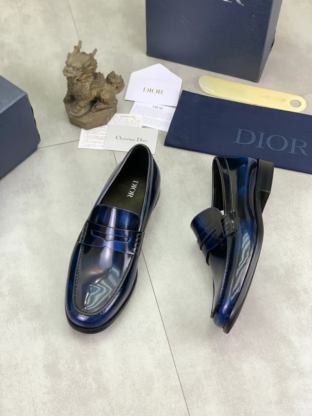 Men's men's shoes 💰P560 new style 💰high version 💎💎💎Dior original version! Top Italian purchasing agent! Men's business casual leather shoes, original imported open-edge beaded calfskin upper, ultimate texture, gentlemanly style, imported water-dyed cowhide inside, top-quality original Italian rubber outsole, first-class workmanship, top quality! Size: 39-44 (45 customized) 3️⃣ colors available